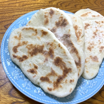 簡単にもっちりナンが焼きあがり嬉しいです♩お家でも作れるなんて！たっぷり食べられちゃいますね！ごちそう様でした☆