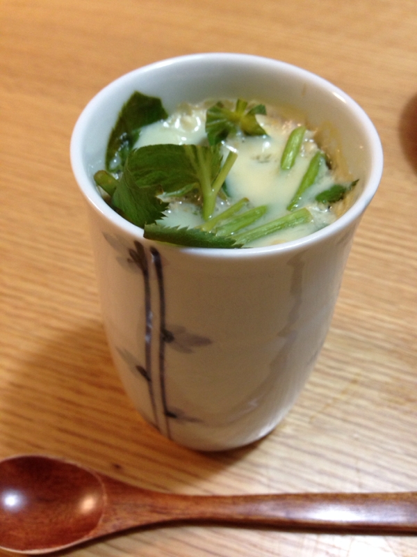 三つ葉とえのきの、茶碗蒸し