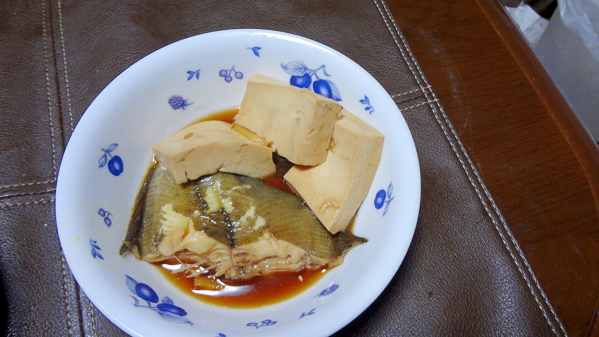 子持ちカレイと豆腐の煮付け