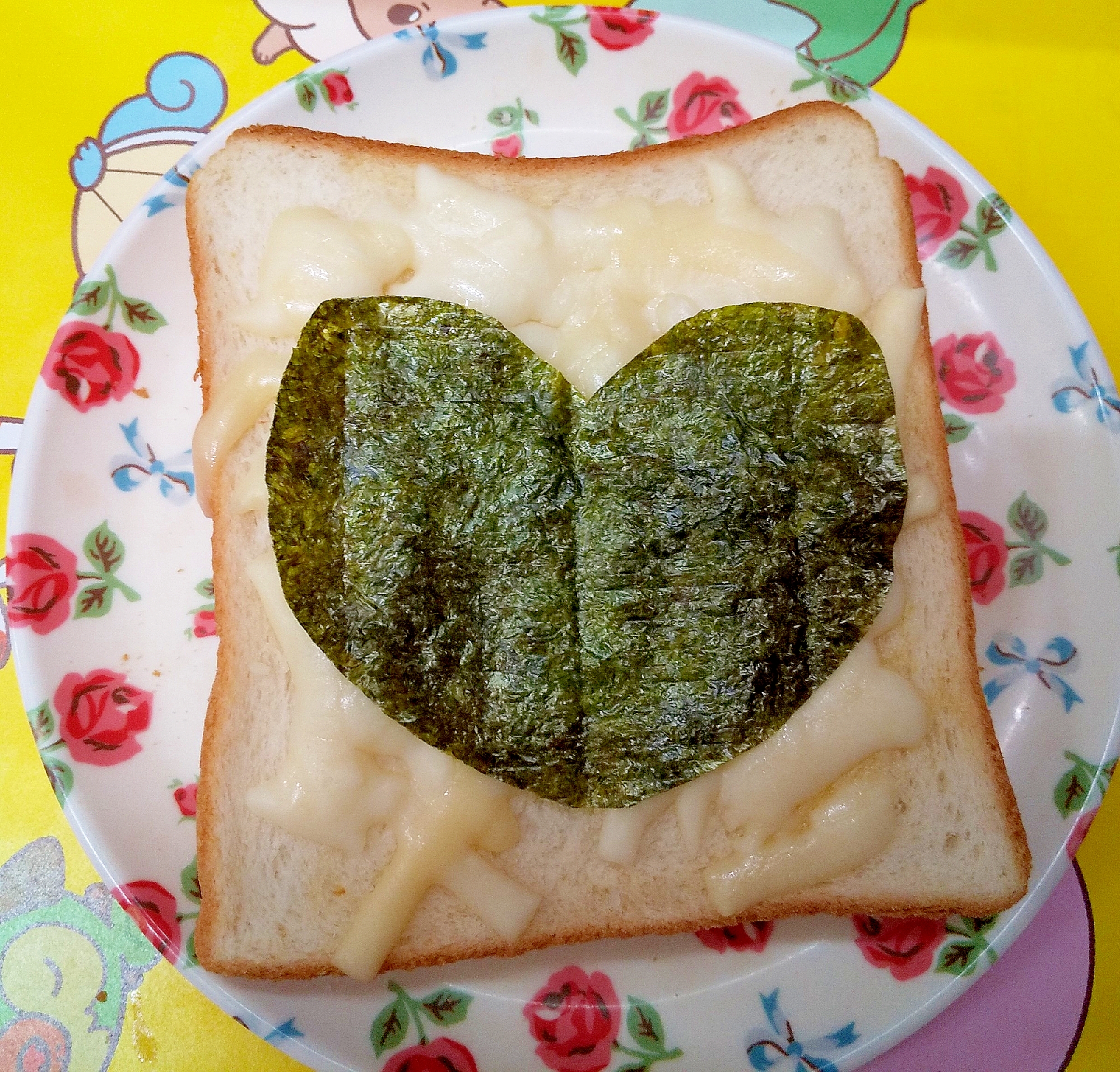 バレンタイン☆はチーズのハート♡トースト