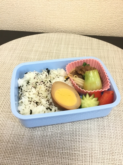 お弁当に♡
華やかになりますね♡