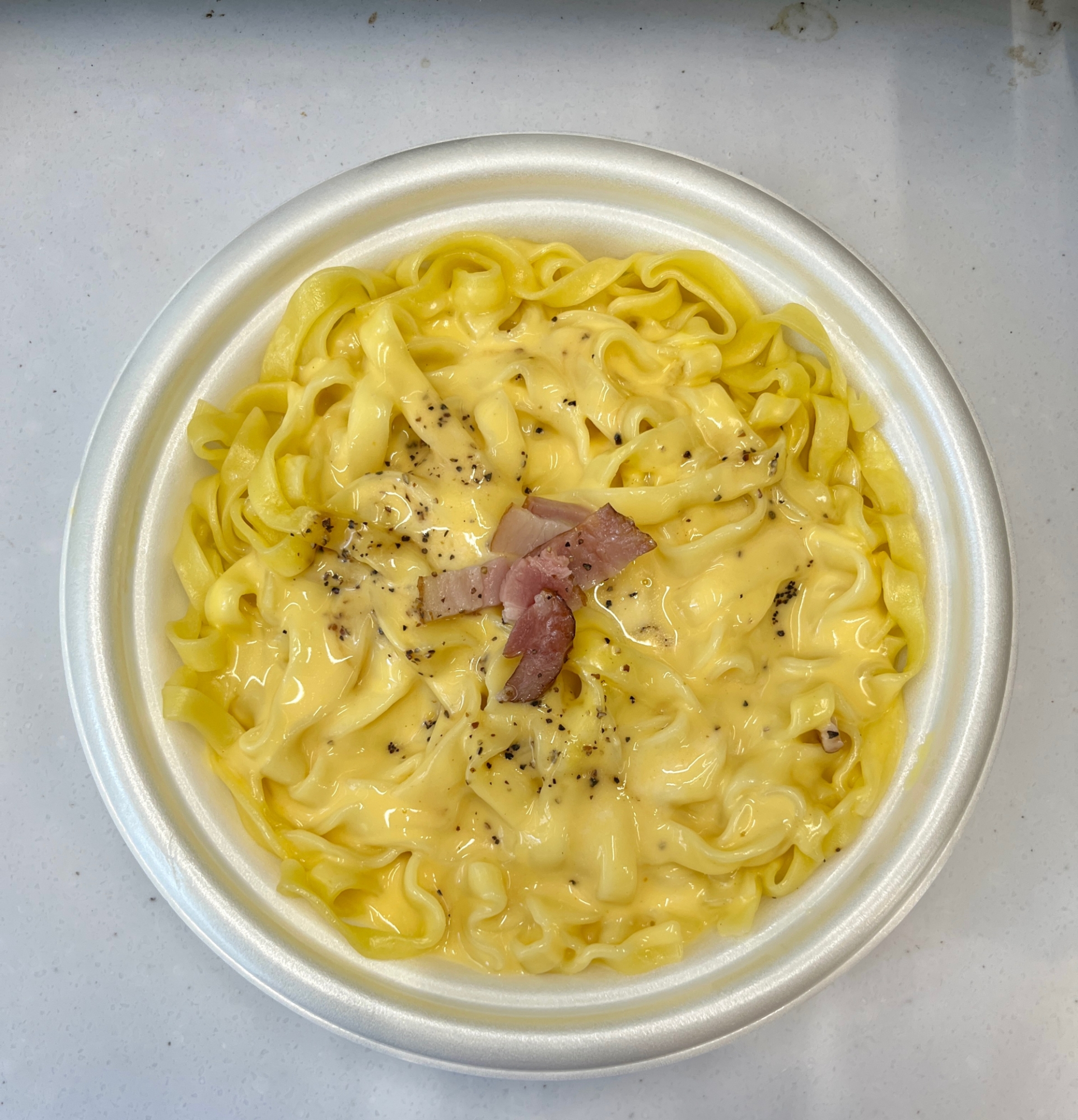 たっぷりチーズパスタ