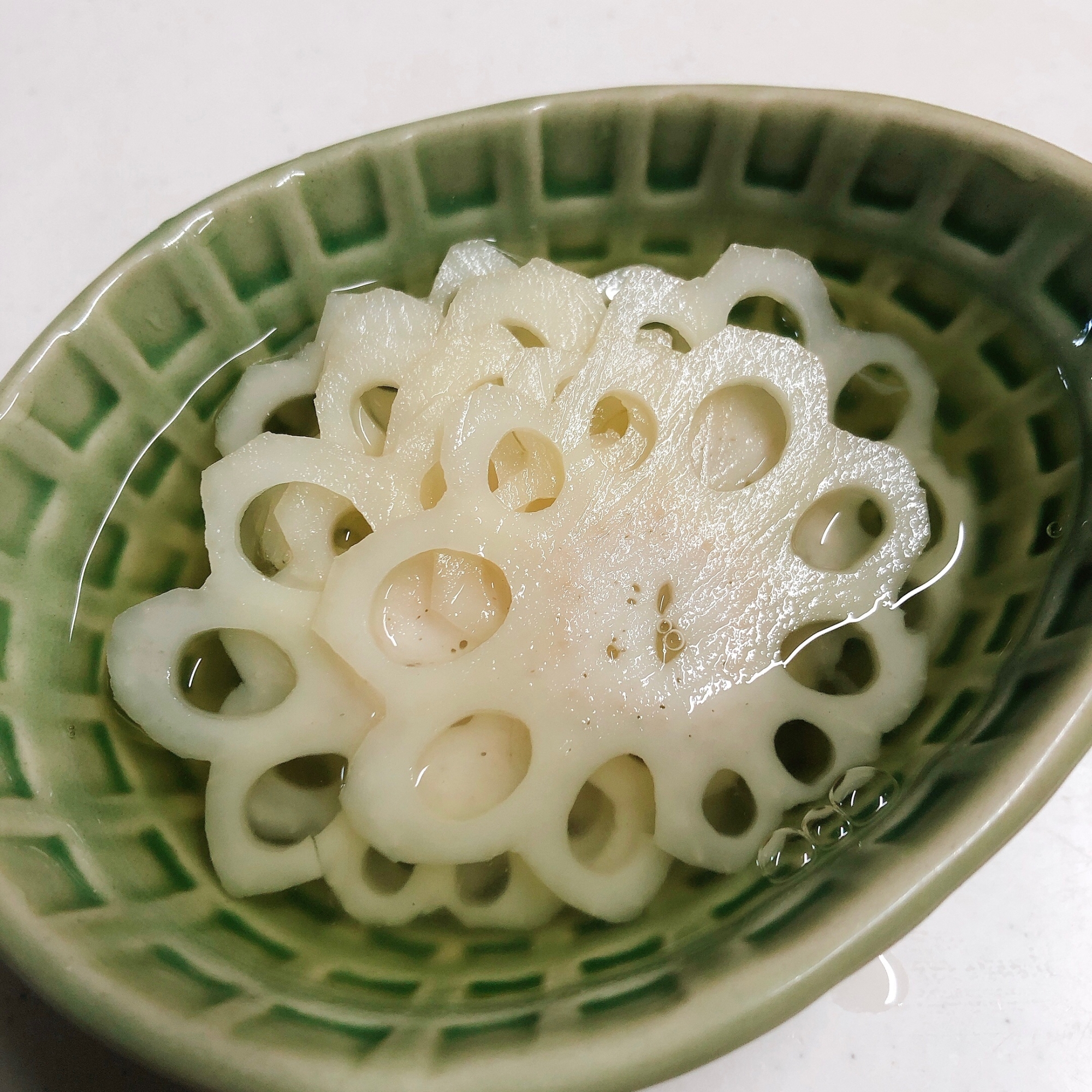 水煮で簡単♪酢れんこん