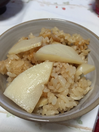 初めてのたけのこご飯(^○^)
簡単で、しかも美味しくできました。
また、リピしま〜す(*☻-☻*)