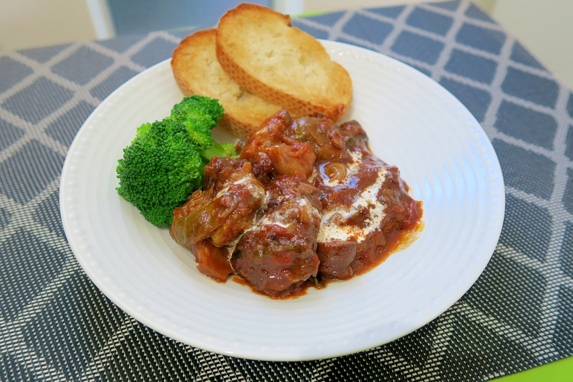 お肉がホロホロ 牛すね肉の赤ワイン煮 レシピ 作り方 By グルヤマ 楽天レシピ お肉がホロホロ 牛すね肉の赤ワイン煮 レシピ 作り方 By グルヤマ 楽天レシピ