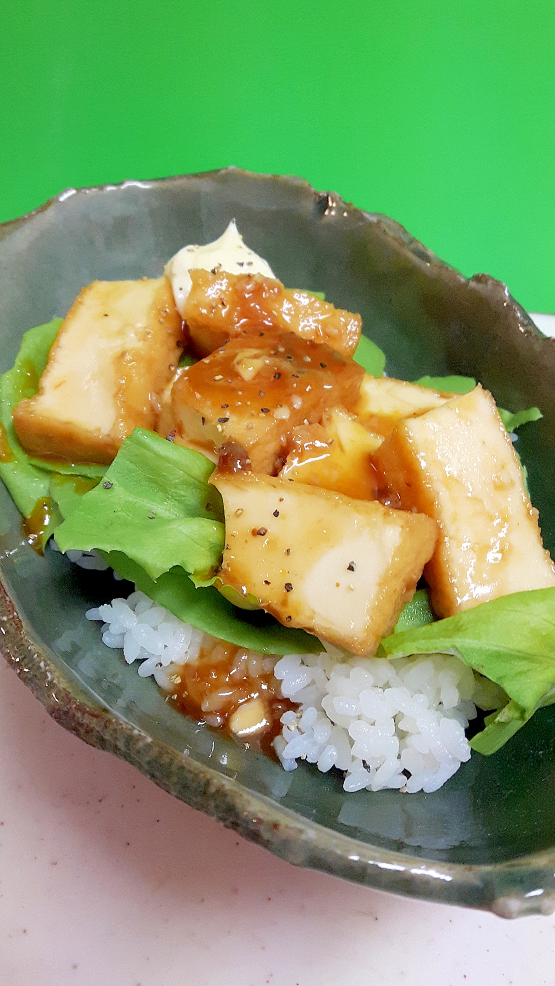 子供が喜ぶ(^^)厚揚げのスイートチリソース丼♪