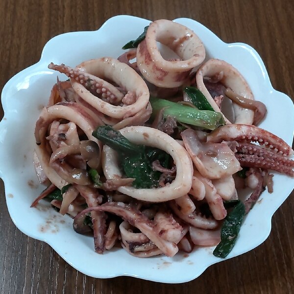 生姜じょうゆで簡単味付け イカの炒めもの レシピ 作り方 By ちょこちっぷくっきー 楽天レシピ 生姜じょうゆで簡単味付け イカの炒めもの レシピ 作り方 By ちょこちっぷくっきー 楽天レシピ