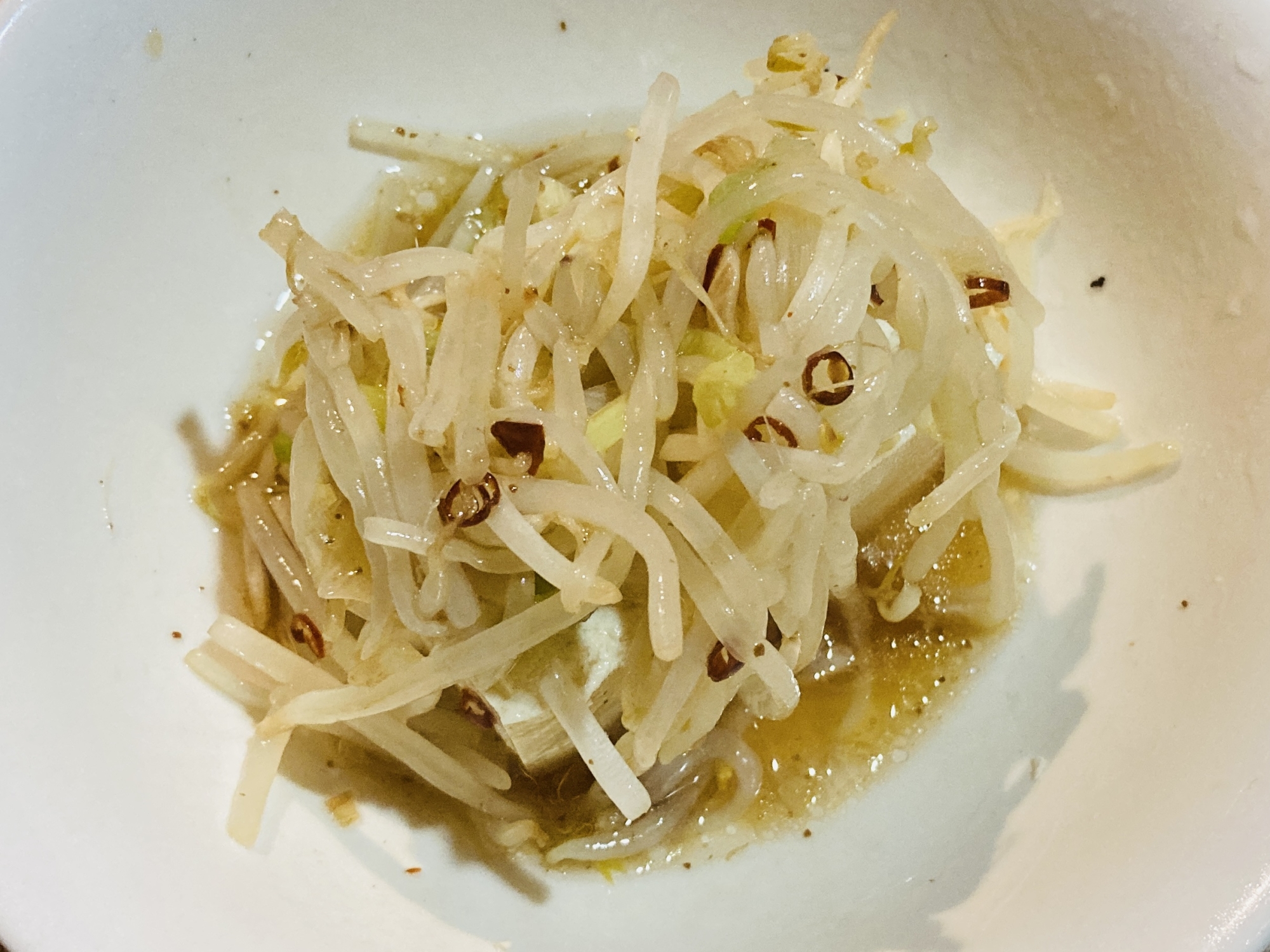 もやしのピリ辛豆腐