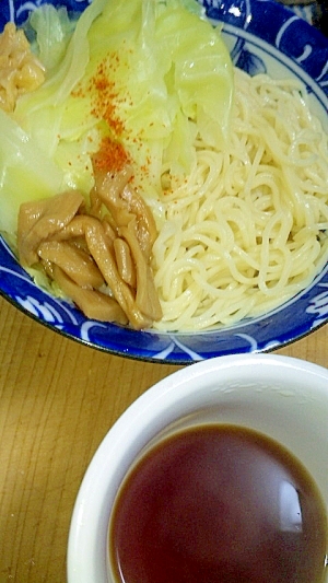 茹でキャベツたっぷりつけラーメン