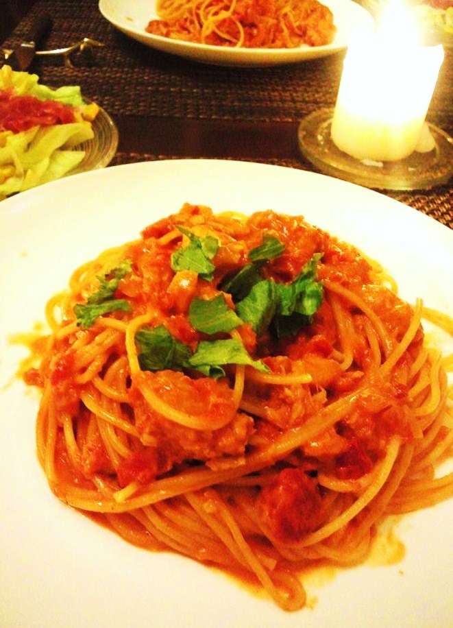 蟹缶で簡単!蟹のトマトクリームパスタ♪蟹みそ入り