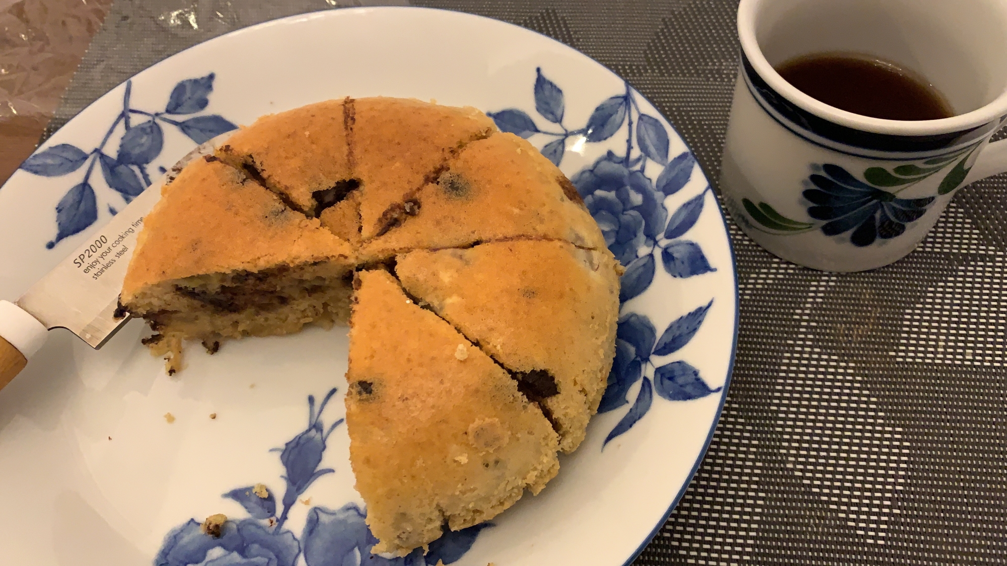 炊飯器で簡単❗️チョコバナナケーキ