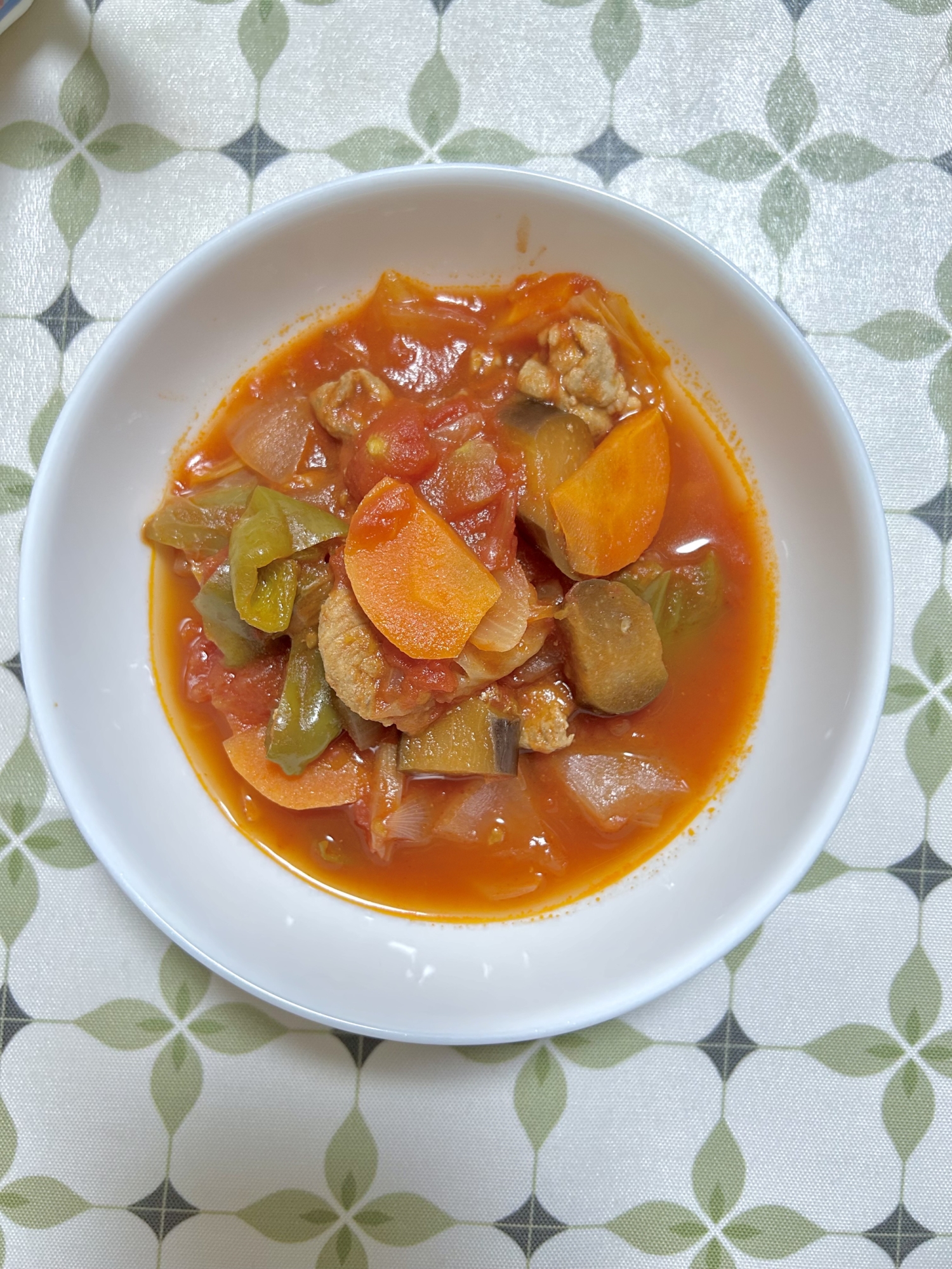 豚肉と野菜のトマト煮