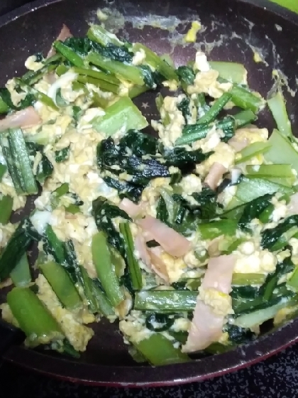 小松菜とハムの卵炒め