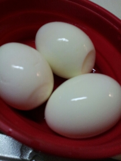ほら、見て～!卵がツルんと綺麗にむけてよかったです(*^^*)ありがとうございました♪