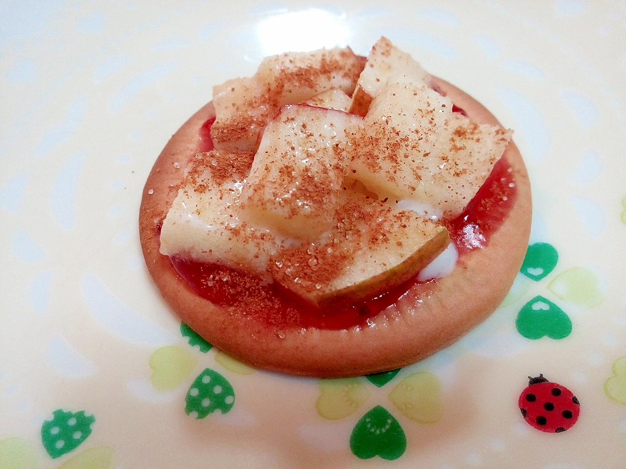 苺ジャムと林檎のマリービスケット