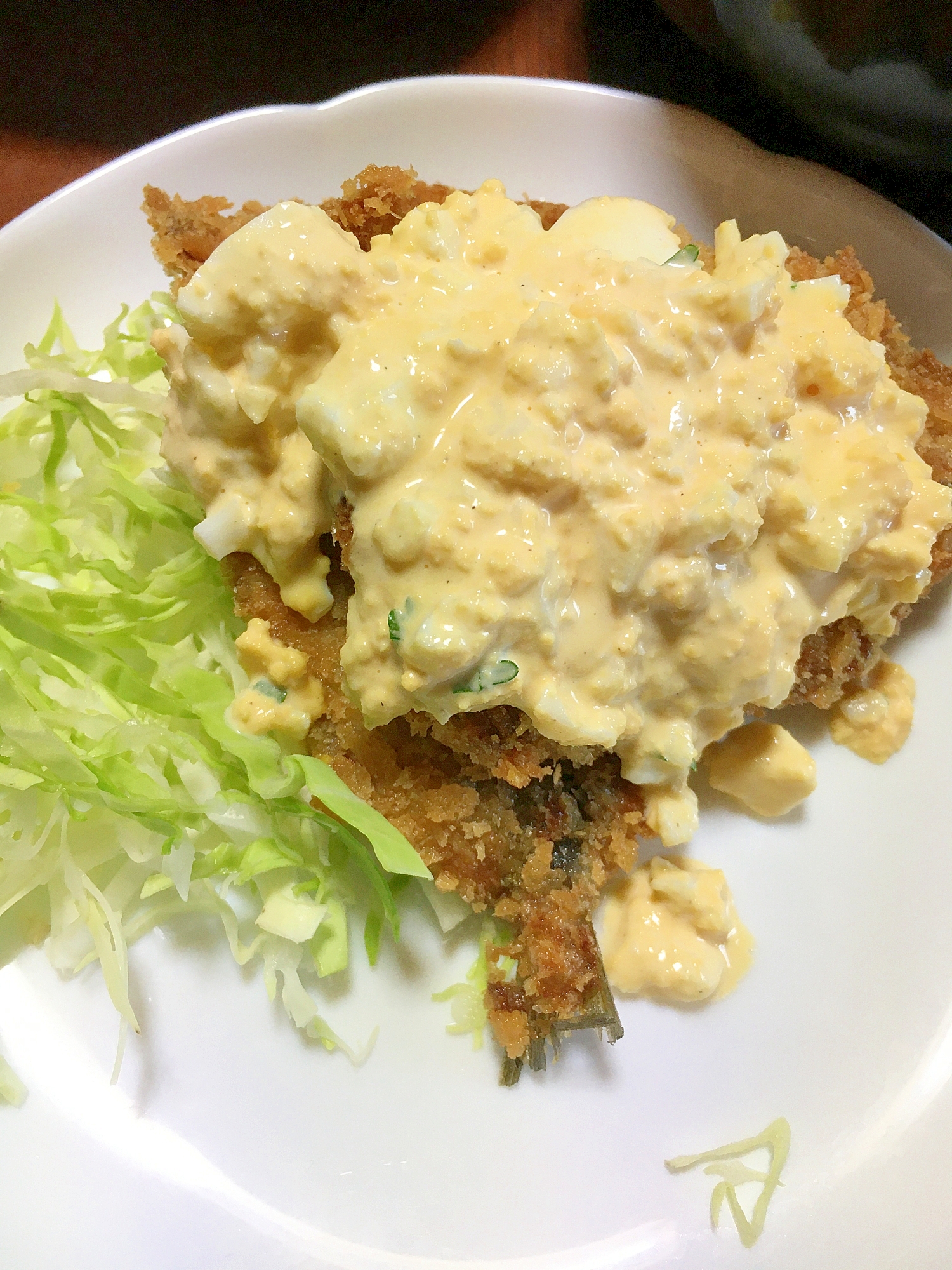 カレー風味の鰯フライタルタルがけ