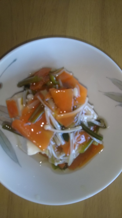 めんつゆで簡単★豆腐のたっぷり野菜あんかけ