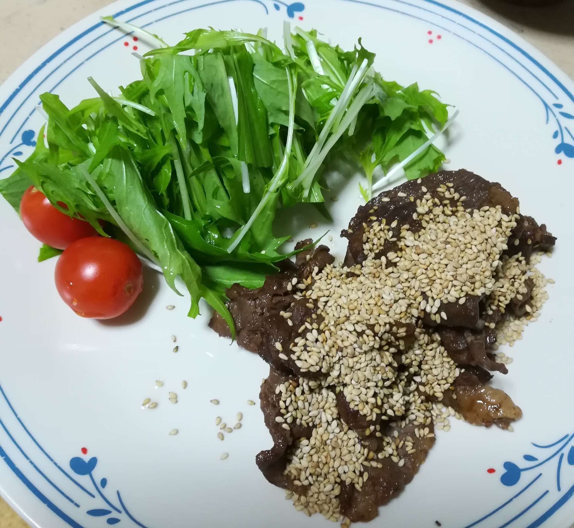 牛焼き肉ごま乗せ