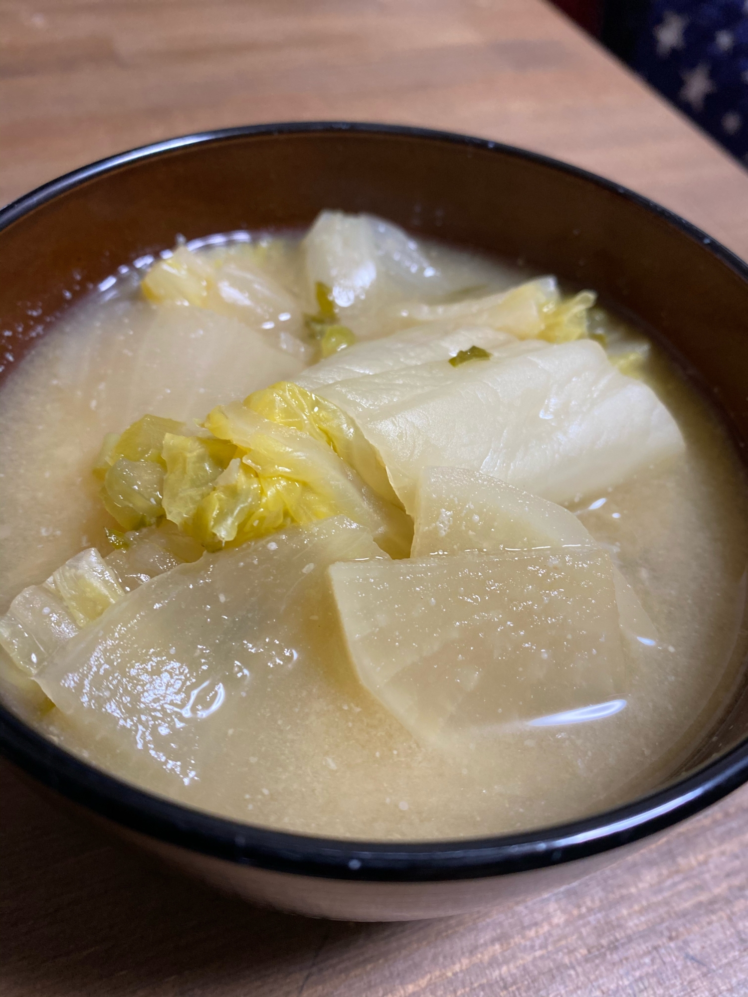 美味しいスープ♪白菜のお漬物とお野菜のお味噌汁