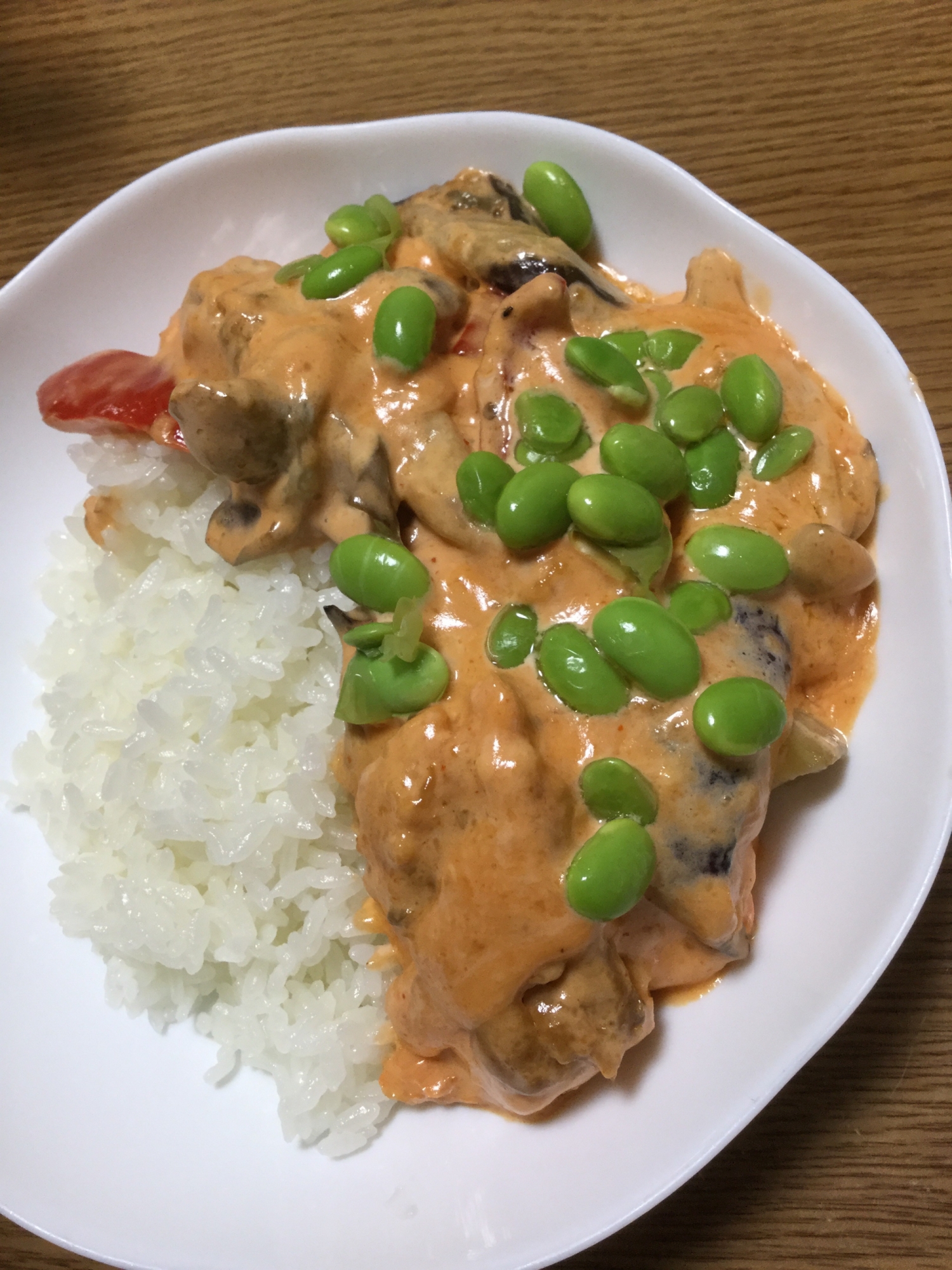 鮭となすのチリマヨ丼