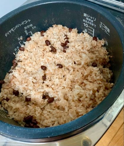 ５で覚える／炊飯器でお手軽に　小豆多めのお赤飯