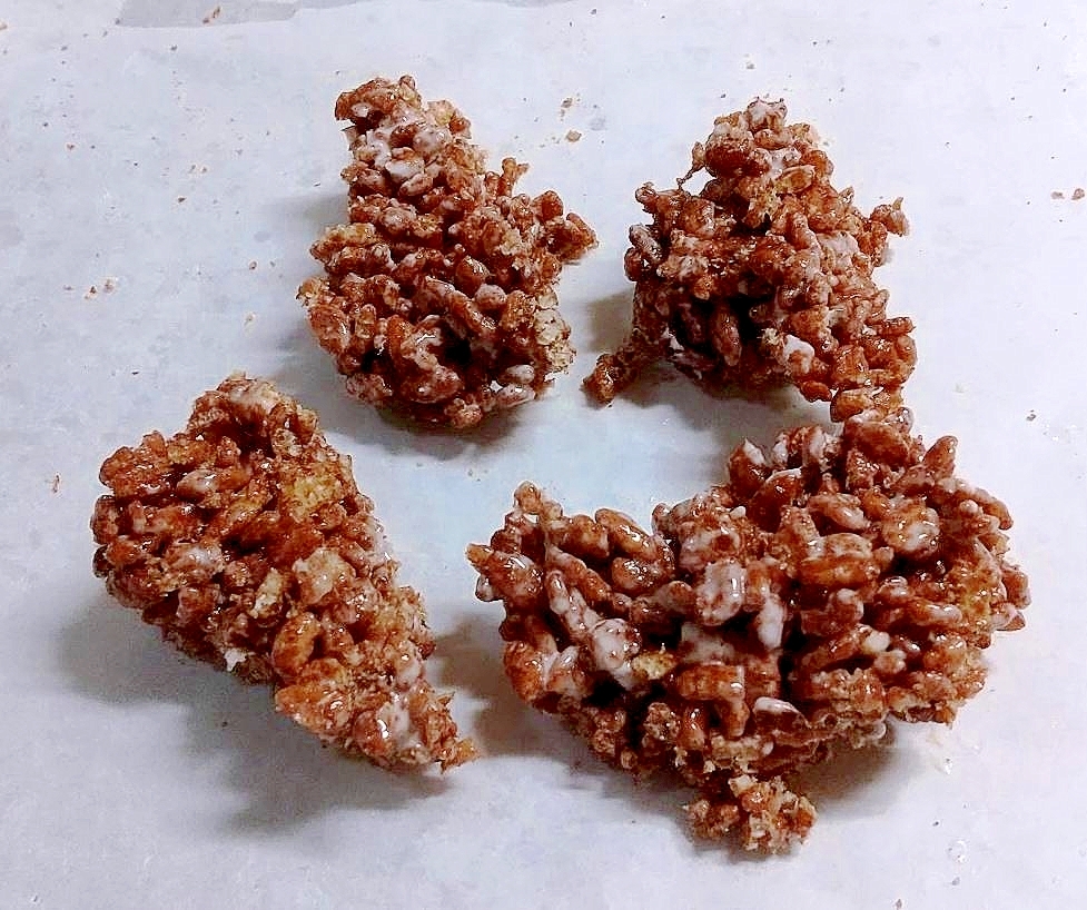 チョコクリスピーのさくさくおこし風トリーツ