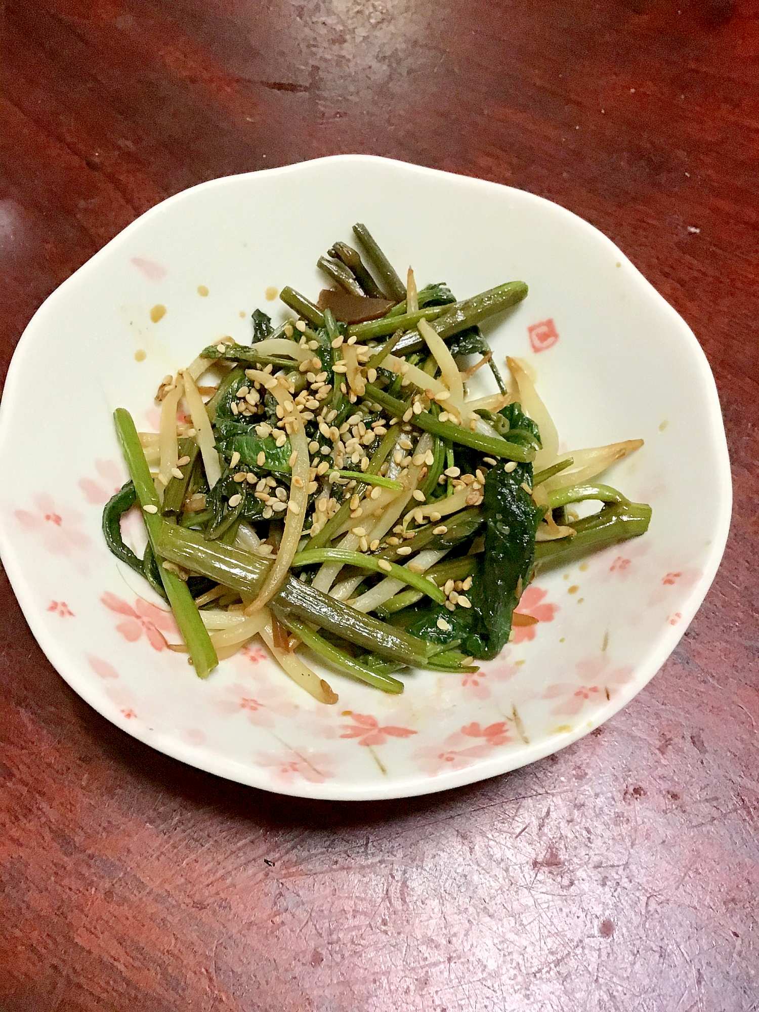 空心菜とモヤシの焼き肉のタレ炒め。