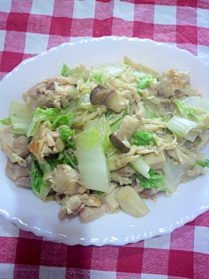 きのこと鶏肉の炒め物