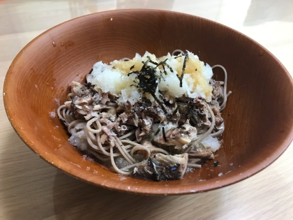 大根おろしがさっぱりとさせてたくさん食べれます！鯖缶を使うので時間もかからず、バタバタしがちなお昼に助かりました٩(ˊᗜˋ*)و