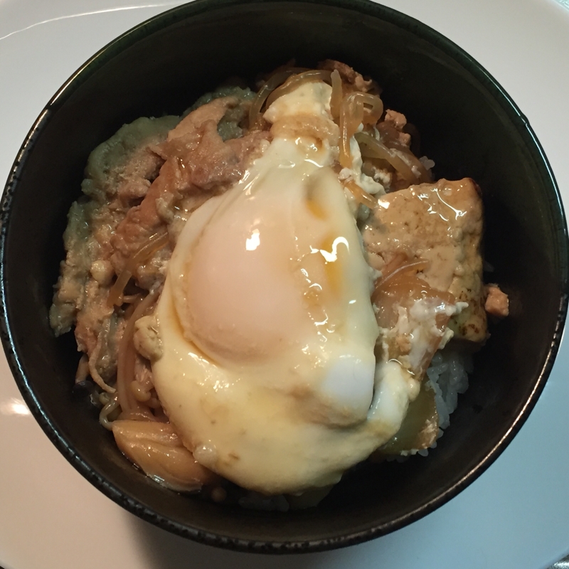 残ったすき焼きで すき焼き丼♪