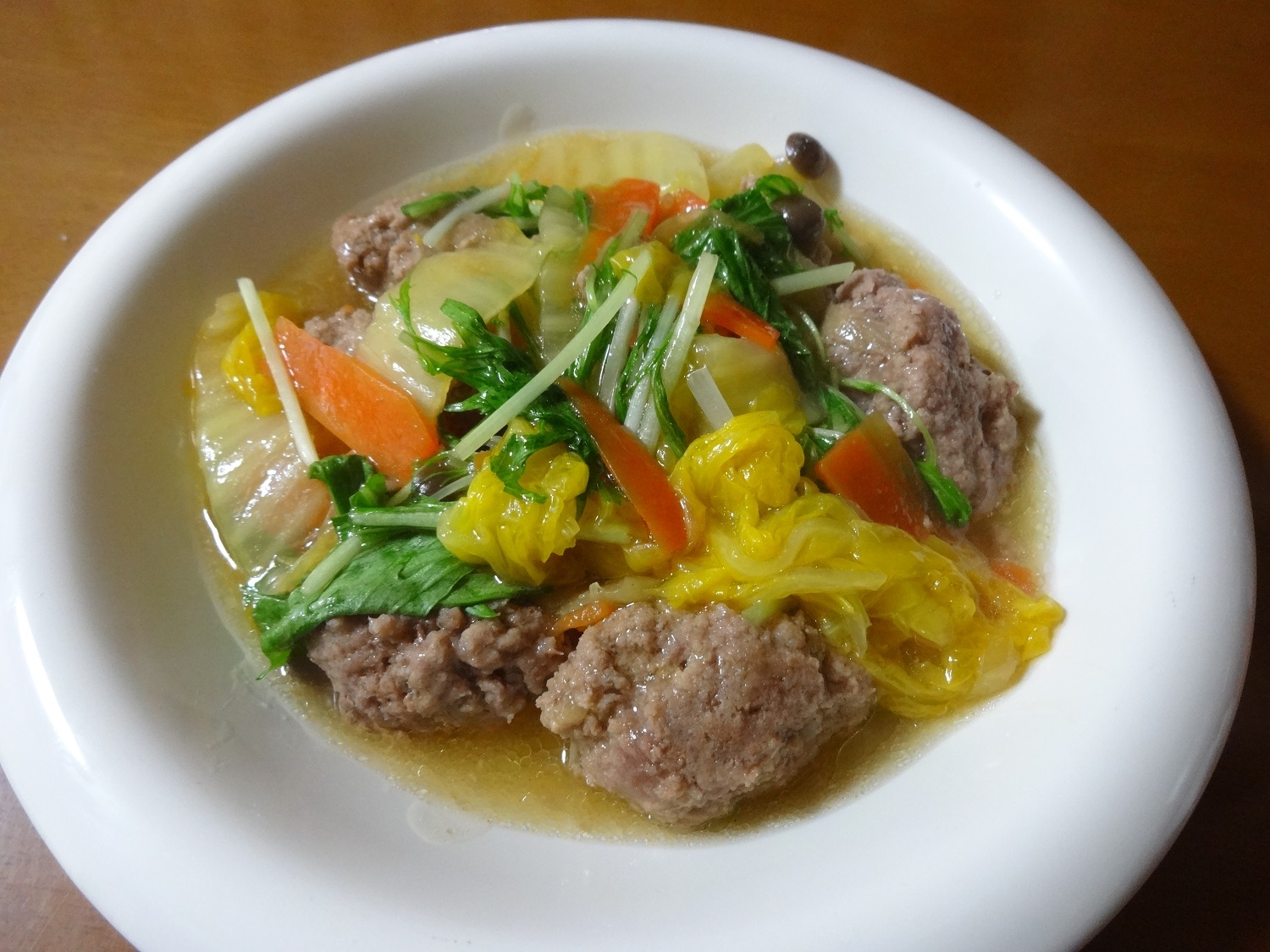 温まる！たっぷり白菜と肉ダンゴのあんかけ