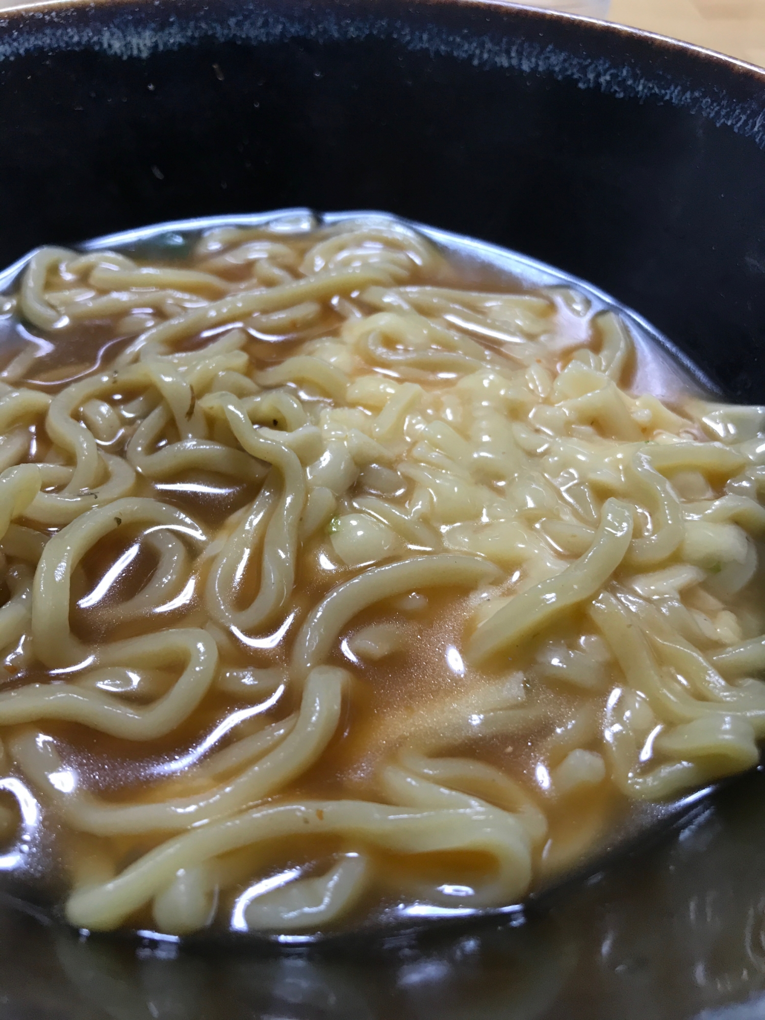 激辛ラーメンをチーズで味変