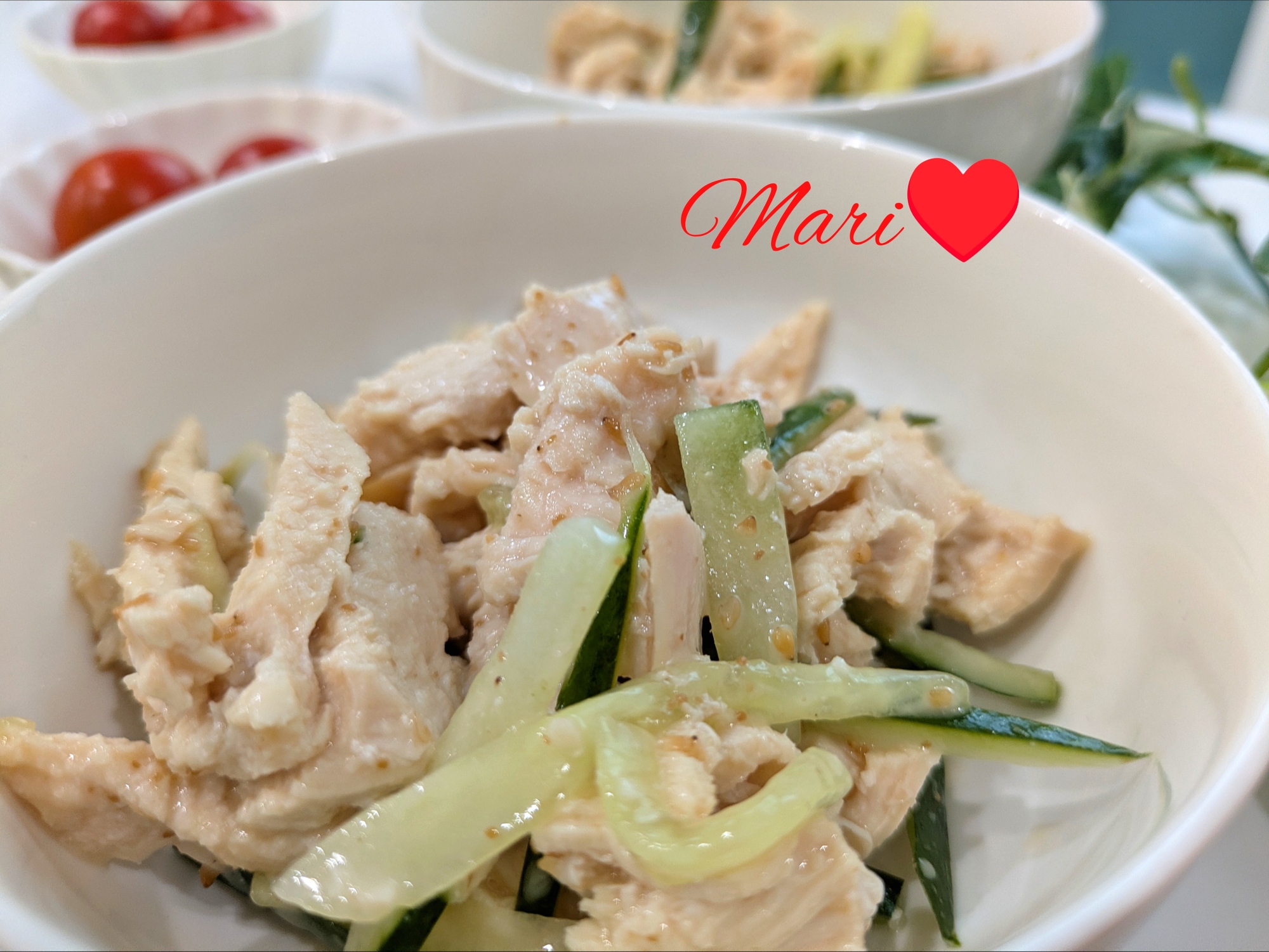 レンジで簡単！鶏胸肉のサラダ