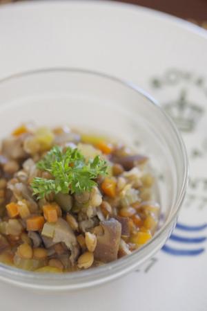 お野菜だけでこんなにおいしい食べるスープ