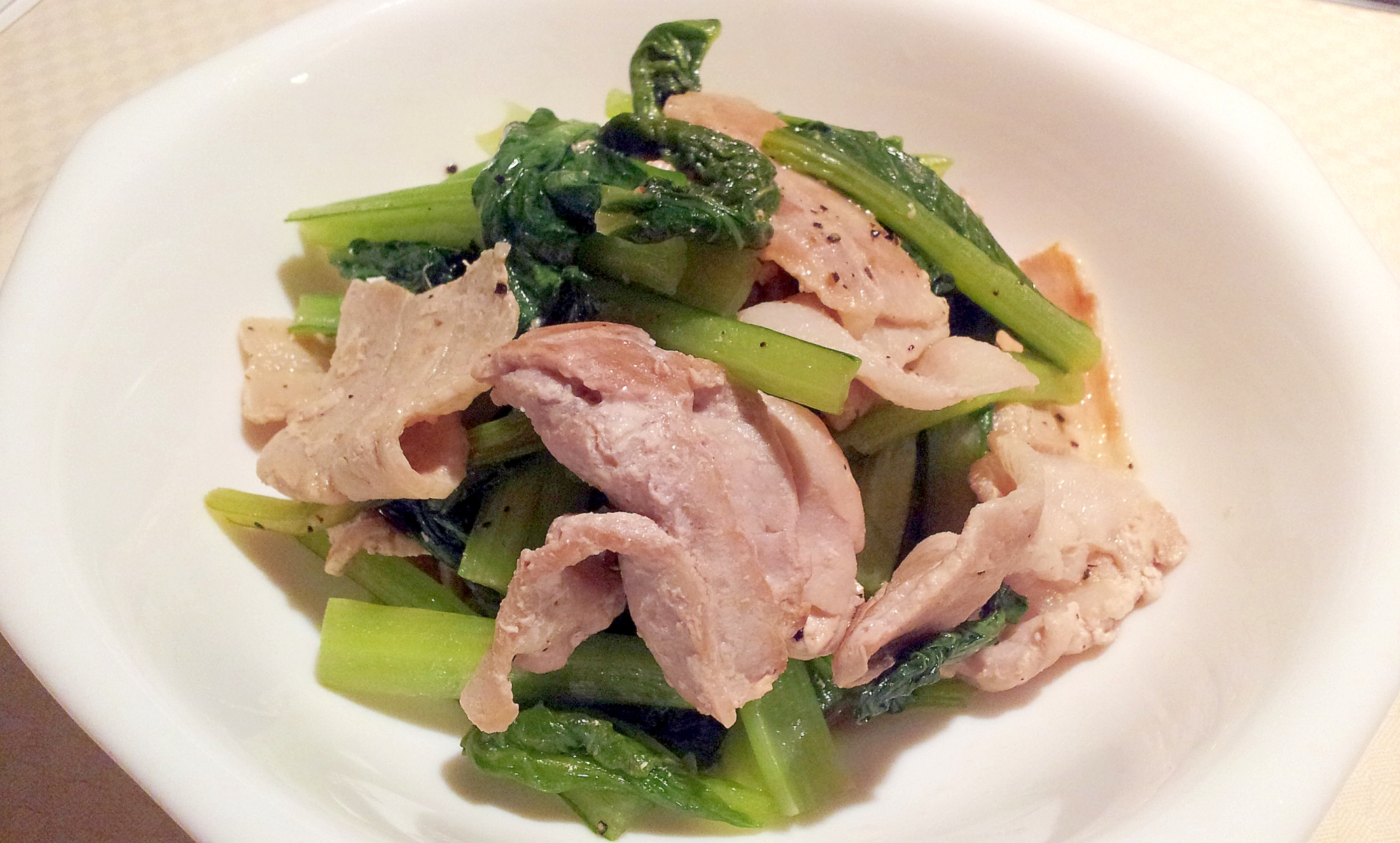 豚バラ肉と小松菜のソテー