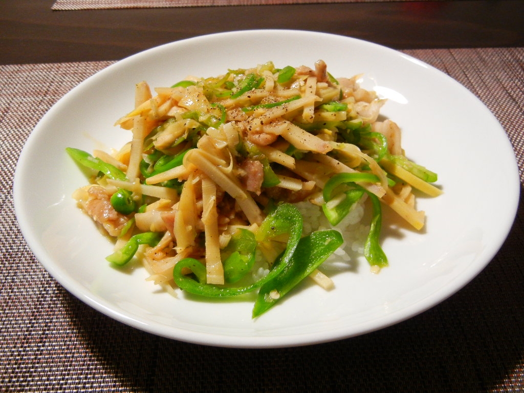 筍とピーマンと豚端肉のオイスター炒め丼 レシピ 作り方 By Kon9093 楽天レシピ