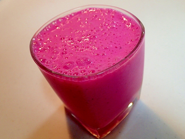 ドラゴンフルーツとバナナの美的シェイク レシピ 作り方 By ぷ みぃまま 楽天レシピ