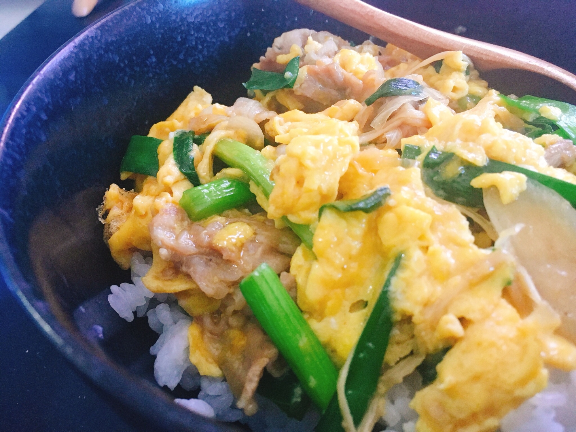 半熟とろとろ♡簡単ニラ玉丼