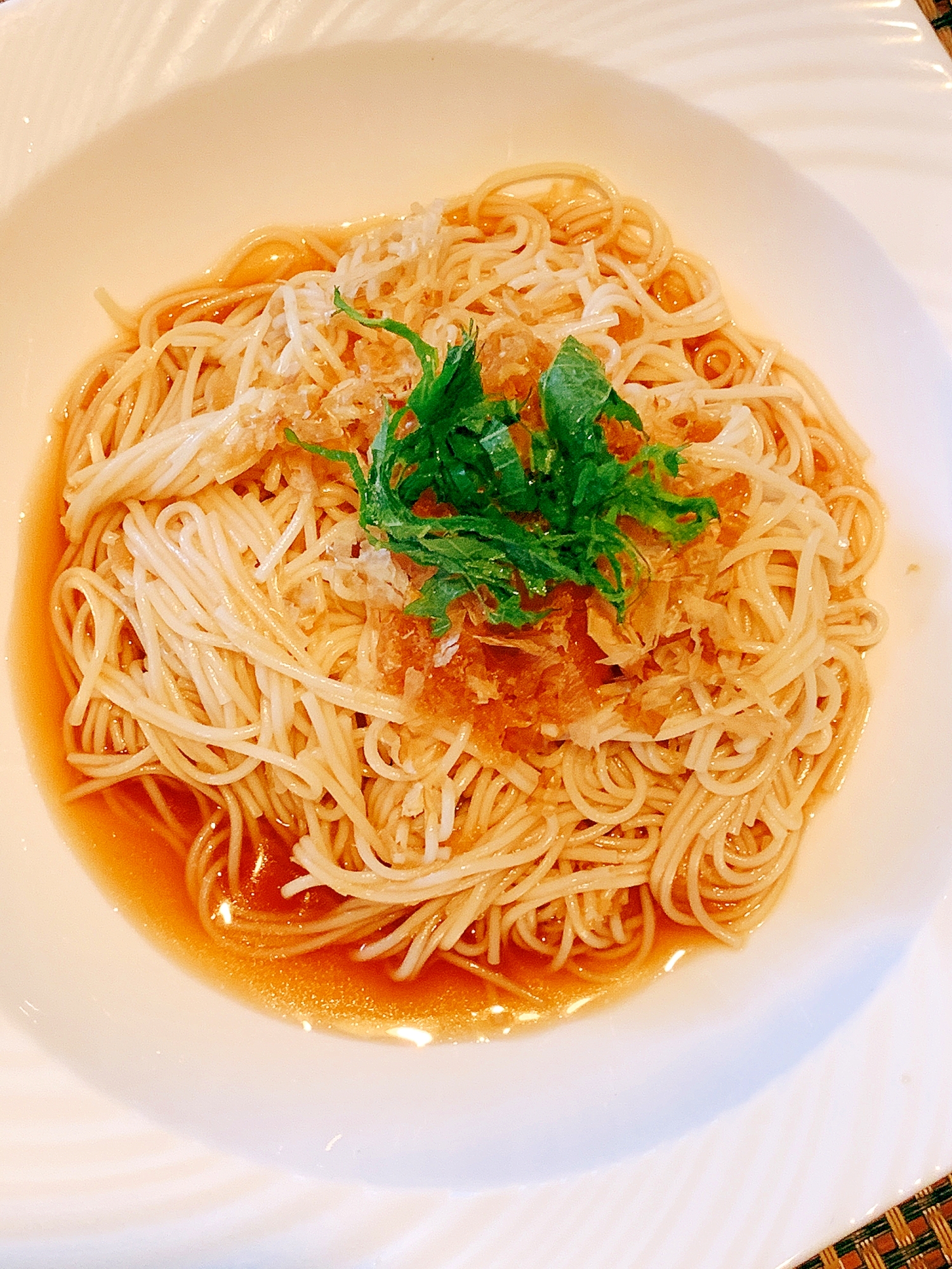 大根おろしでさっぱりと、和風おろし素麺