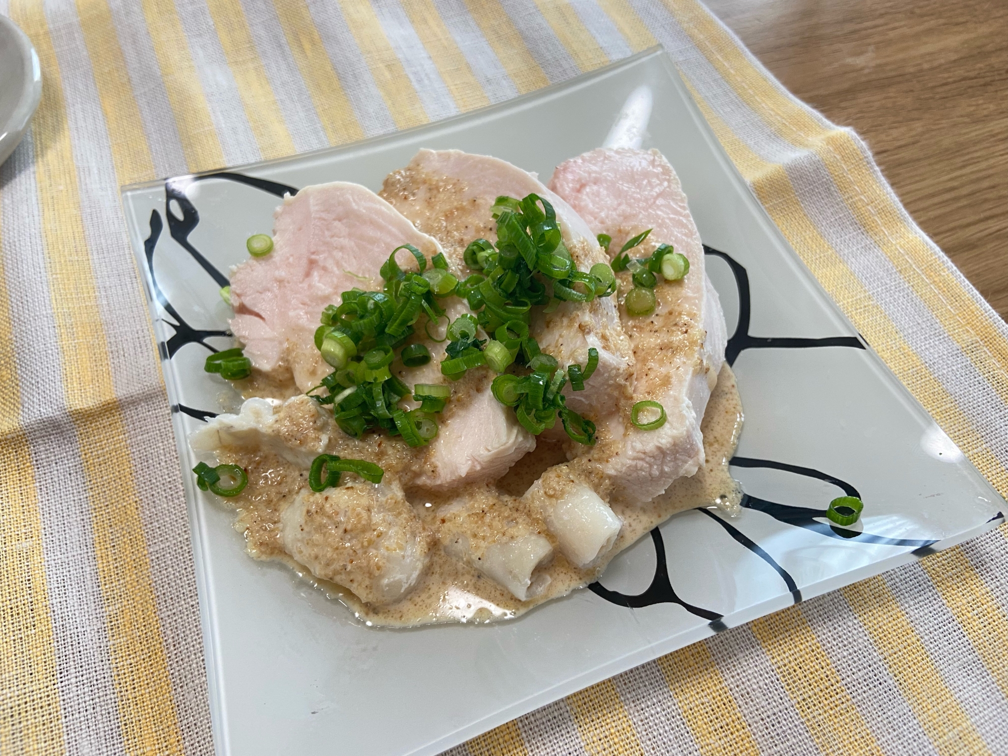 ゴマだれサラダチキン