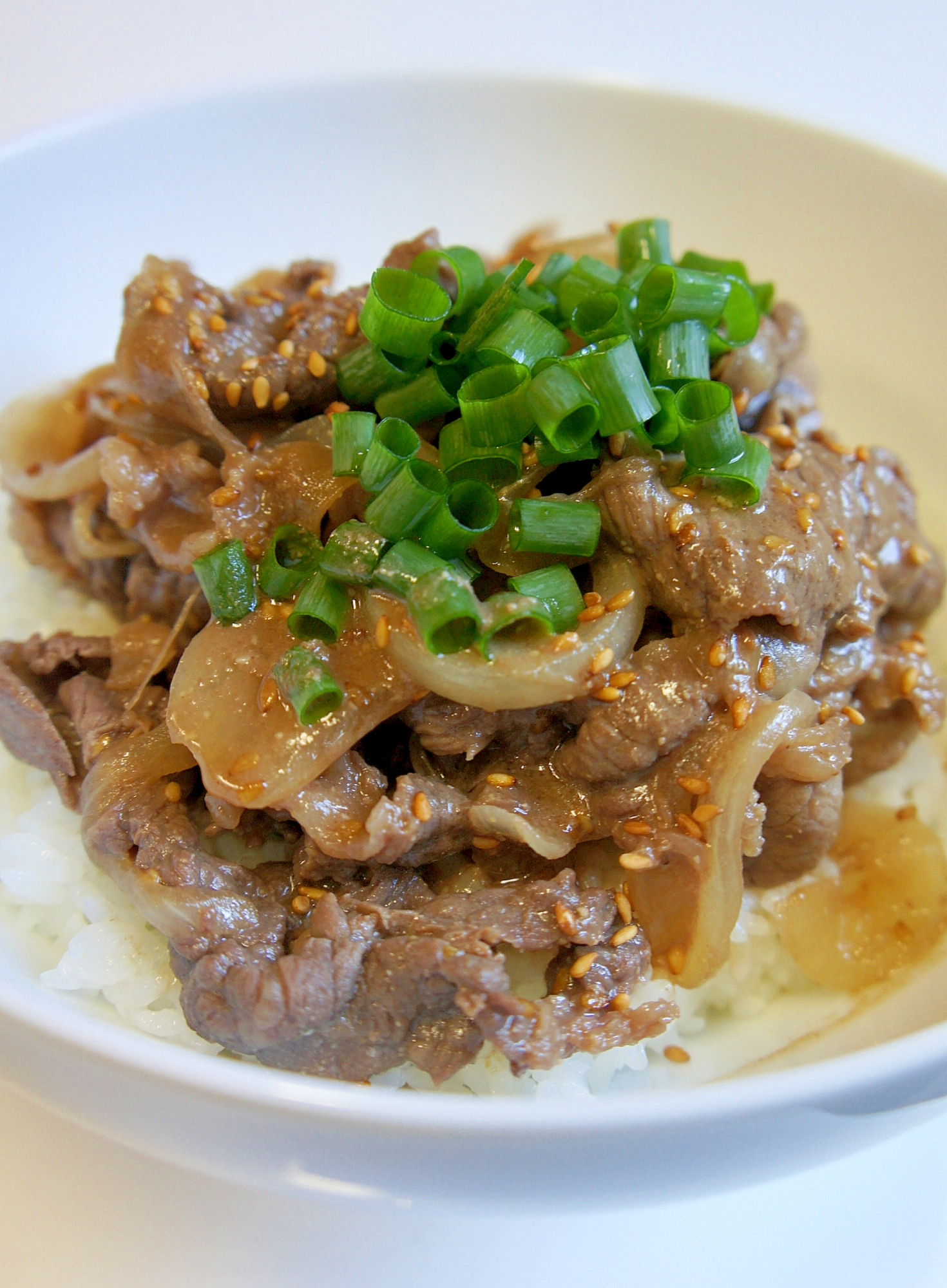 味噌のコクが美味しい！味噌ダレ牛丼