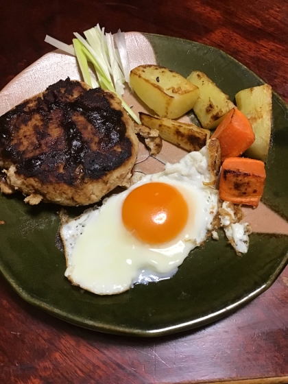 目玉焼きハンバーグ