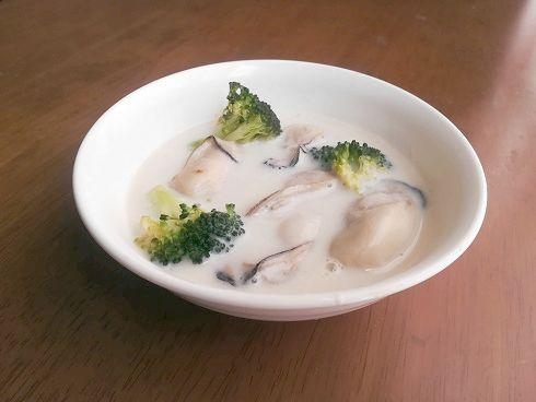 牡蠣のクリームスープ