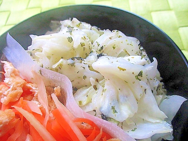 レンジで簡単！キャベツの海苔和え