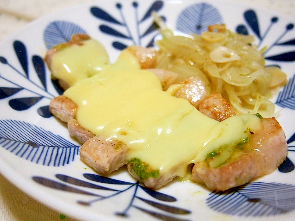 豚ロースのバジルソース焼き♪チーズとろり