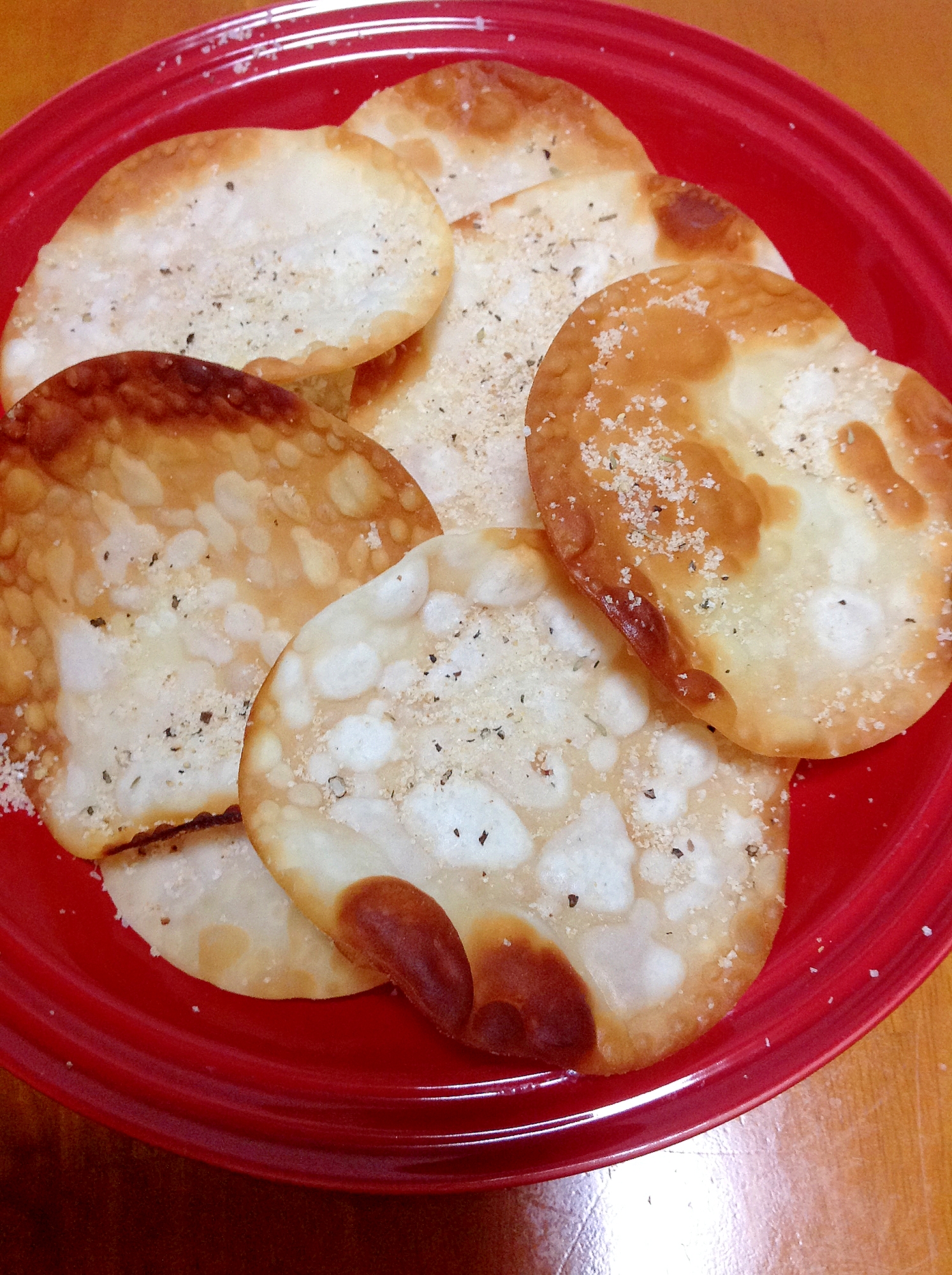 餃子の皮クレイジーソルトおつまみ