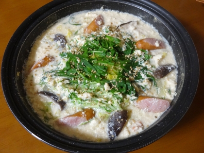 タジン鍋で作る！豆乳鍋