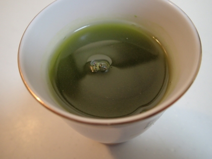 こんばんはぁ❤ごぼう茶がなかったから、生ごぼうを茶濾に入れてお湯を注いで作ったごぼう茶でごめんねっ。これぞ健康系だね！！さすがnekoちゃんだわ～♪♪うまごち❤