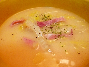 カレー風味☆ココナッツミルクのスープ