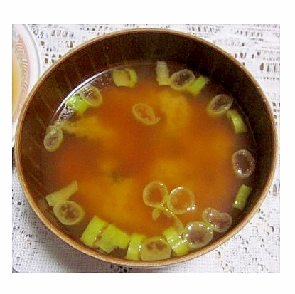 わかめとねぎの冷やし味噌汁